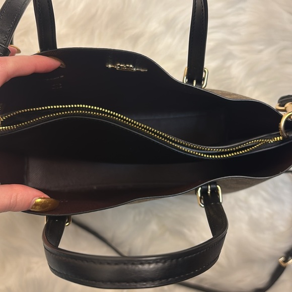 Coach Mollie 25 Tote - Picture 13 of 13